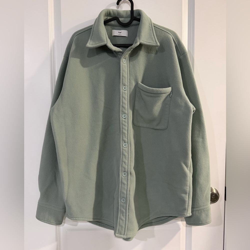 Aritzia TNA Polar Button-Up Fleece Shirt Jacket
